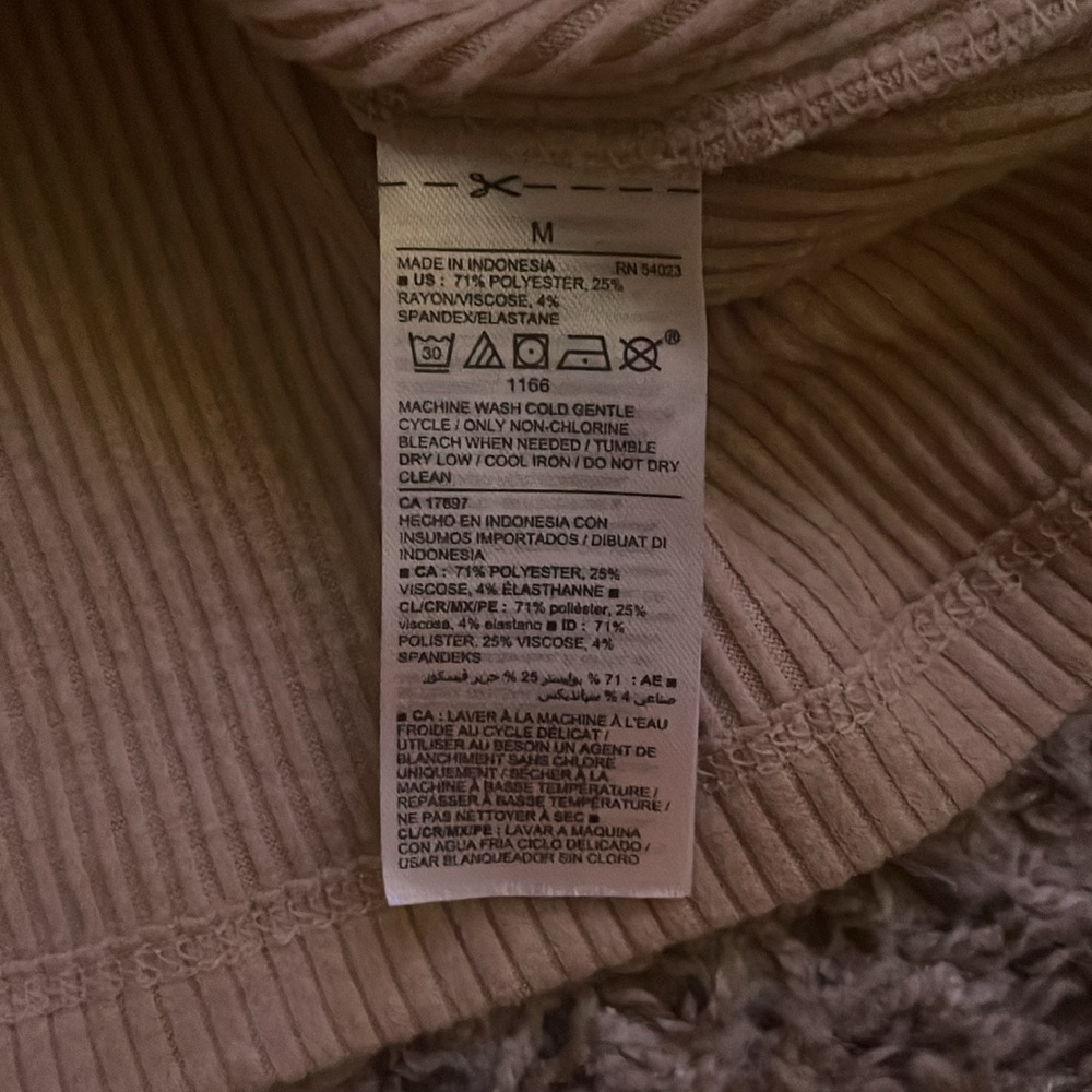 Old Navy Beige Wrap Blouse - Picture 9 of 9
